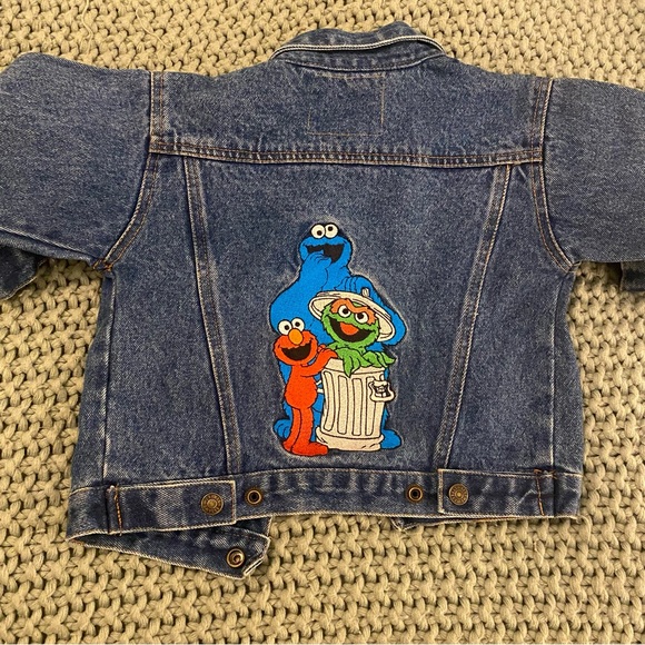 Vintage Sesame Street Elmo Cookie Monster Oscar the Grouch Denim Jean Jacket